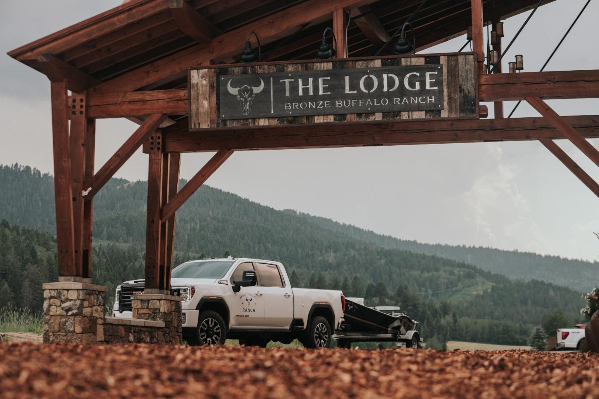 The Lodge At Bronze Buffalo Ranch Victor Eksteriør billede