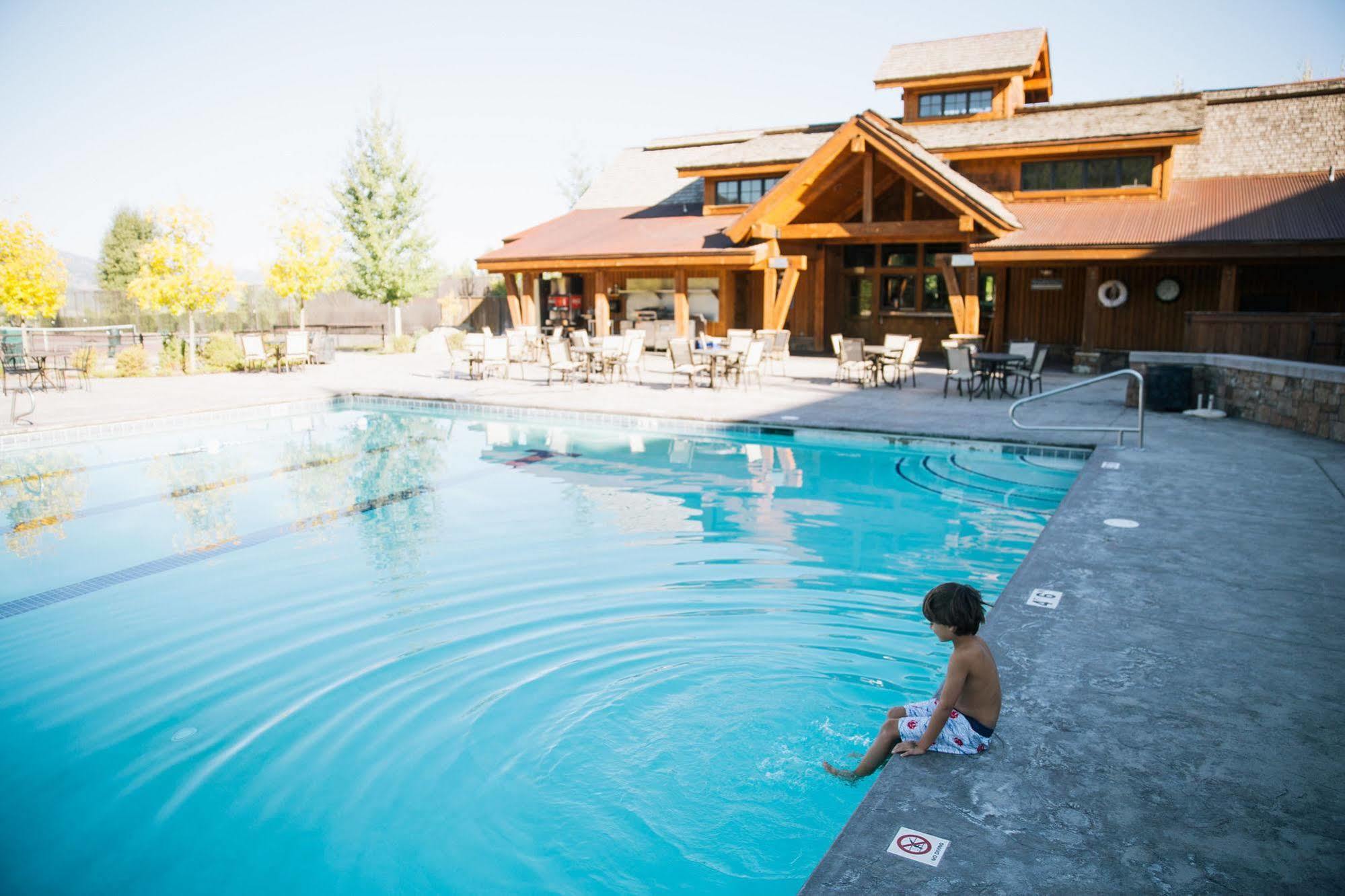 The Lodge At Bronze Buffalo Ranch Victor Eksteriør billede